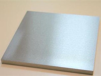 钛钢复合板的热轧生产的具体方法是什么？