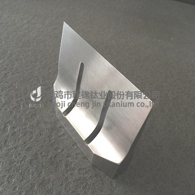 钛合金振头(图2)
